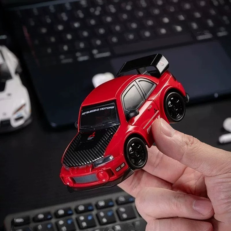 1/43スケールのミニ4WDドリフトカー。デスクトップ用シミ - Rc Drift Car 1 24 Scale 4Wd のレビューと価格